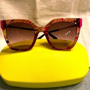Authentic NEW EMILIO PUCCI Sun w/case. Crystal frt. w/pink-yellow-Tan tones.